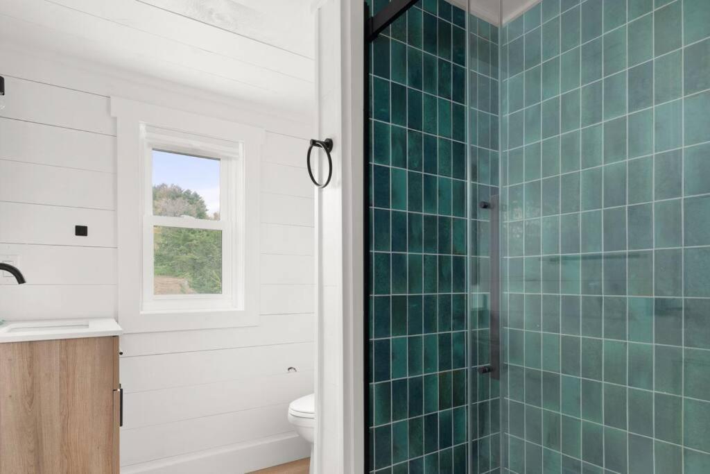 Charming & Freshly Restored Farmhouse 1 Mile From Center Of Stowe Exteriör bild